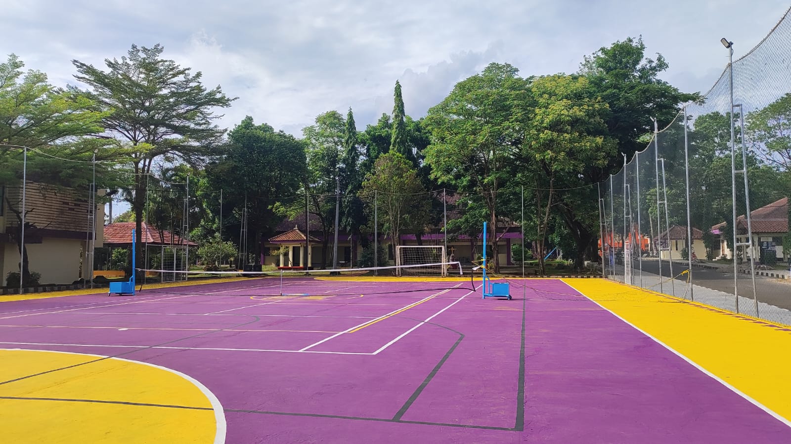 Foto LAPANGAN FUTSAL